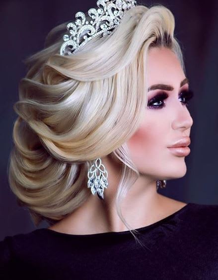 The Next Big Trends in Bridal Styling Hail from Russia