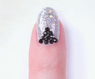Gwen for OPI: Glitter & Crystal Mani