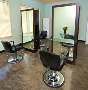 Hairageous Salon & Day Spa