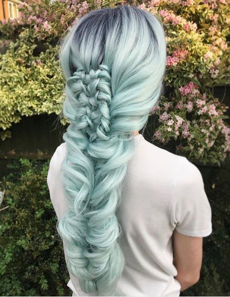 31 Blue Looks to Brighten Your Day
