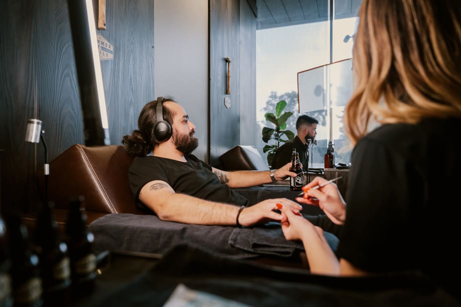 Men's Grooming Lounge Hammer & Nails Reports 270% Revenue Increase in 2021