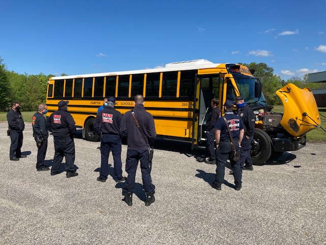 5 Tips for Electric School Bus Training With First Responders