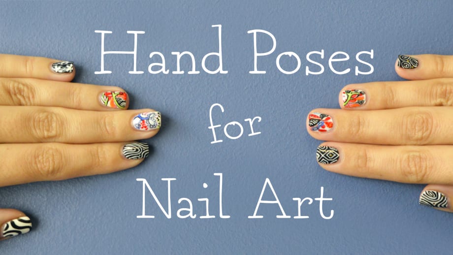 43 Hand Poses for Nail Art Photos