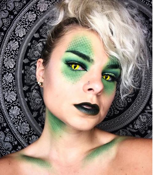 25 Halloween Makeup Looks to Scream Over