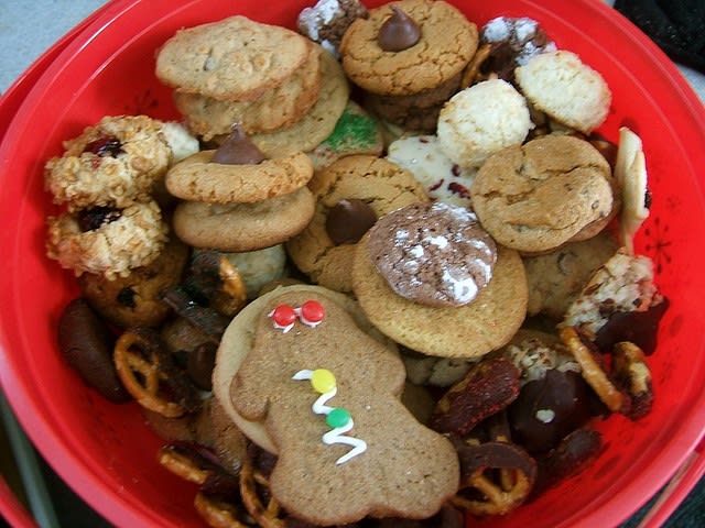 8 Resolutions to Help Better Your Bus Business