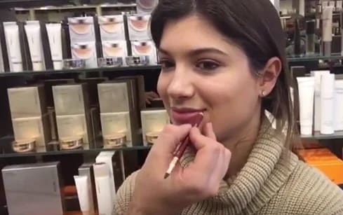HOW-TO: Radiant Skin, Smoky Eyes and Ombre Lip Make the Perfect Holiday Makeup Look