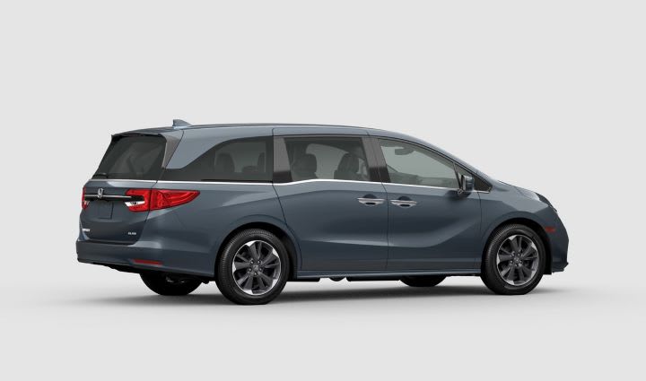 Minivans Score Low in Safety Tests