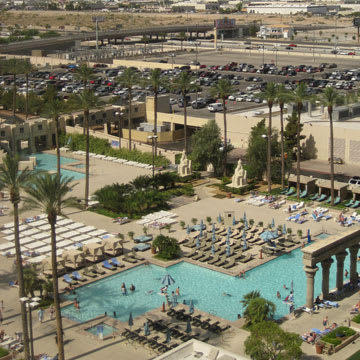 Lindsey's Beacon Blog: Goodbye Vegas, See You Next Year!