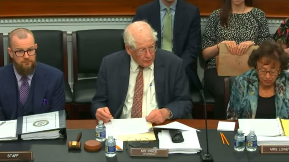 House Funding Bill Addresses Trucking Rules on Meal Breaks, Hours of Service, and More