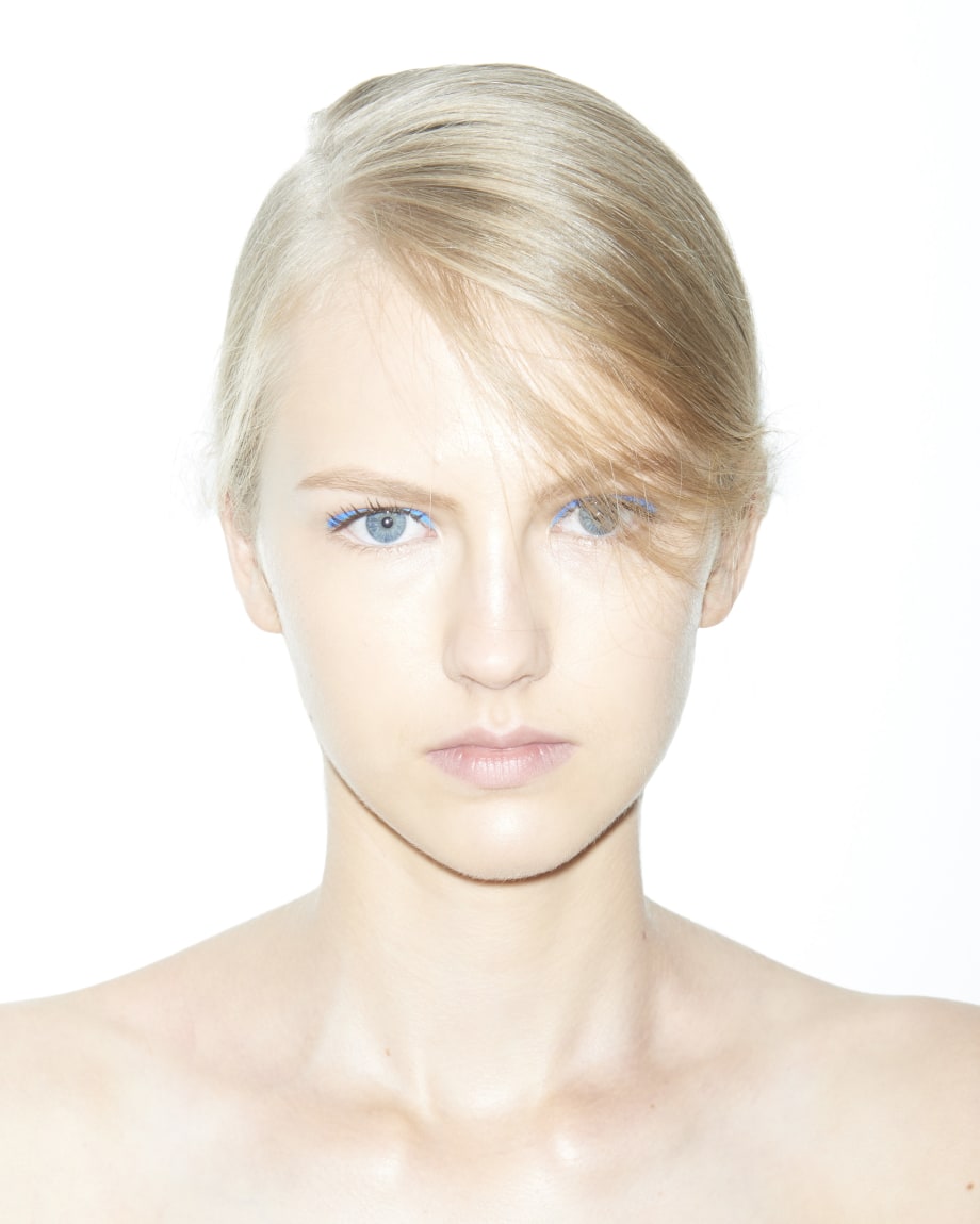 NYFW How-To: Blue Eye Makeup Gets a Twenty-First Century Upgrade
