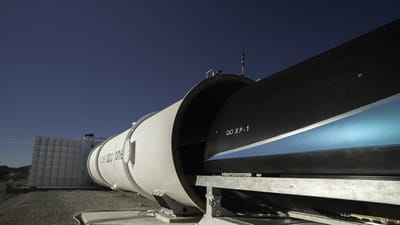 Virgin Hyperloop One names Branson chairman, closes $50M in financing