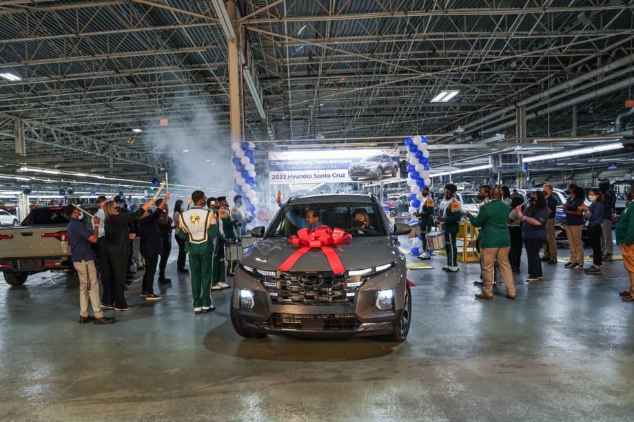 Hyundai Motor Manufacturing Alabama Celebrates 2022 Santa Cruz Launch 