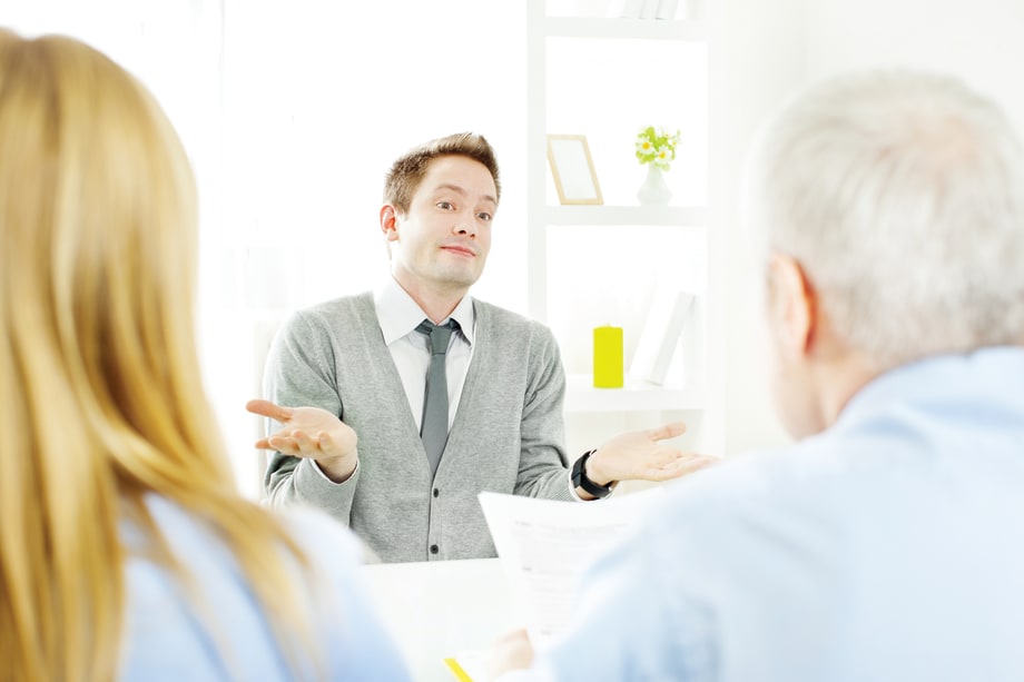 5 'Tells' of a Lying Job Candidate