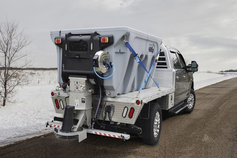 Hilltip Introduces IceStriker 1200-4200AM Combi Spreaders