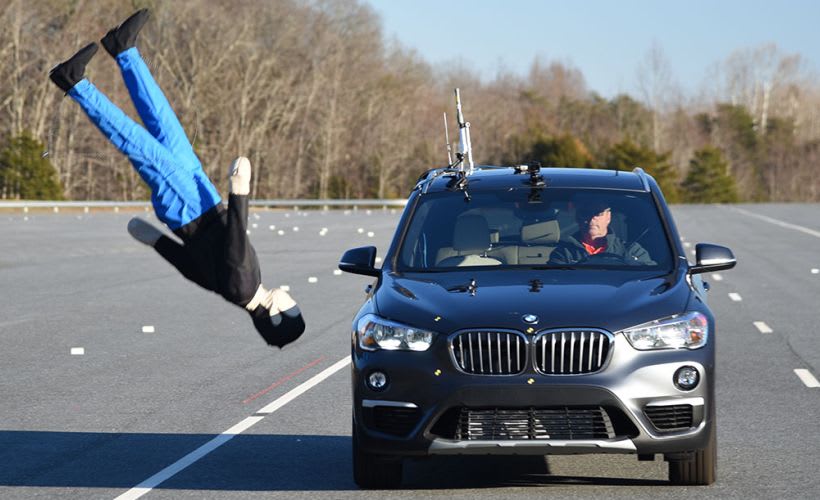 Nine Compact SUVs Score Well on IIHS Pedestrian Test