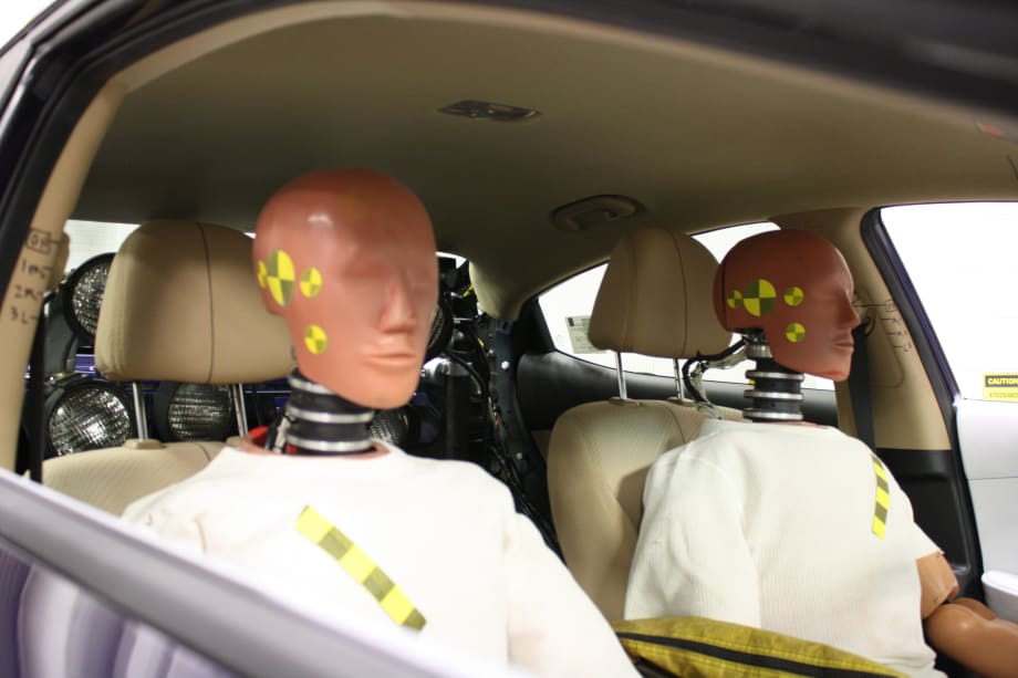 Midsize SUV Trio Gains Good Safety Rating: IIHS