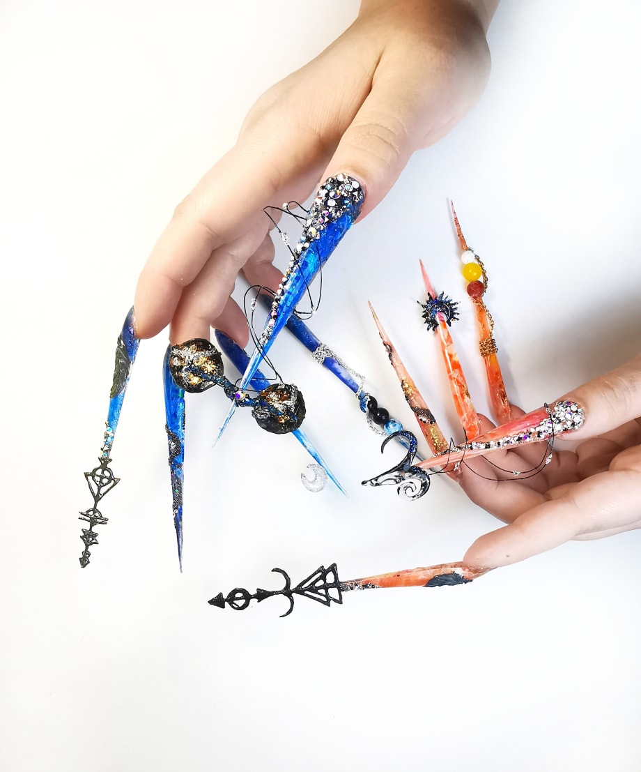 NTNA S. 7 Challenge 1: Castle Walls Nail Art (Ilona)