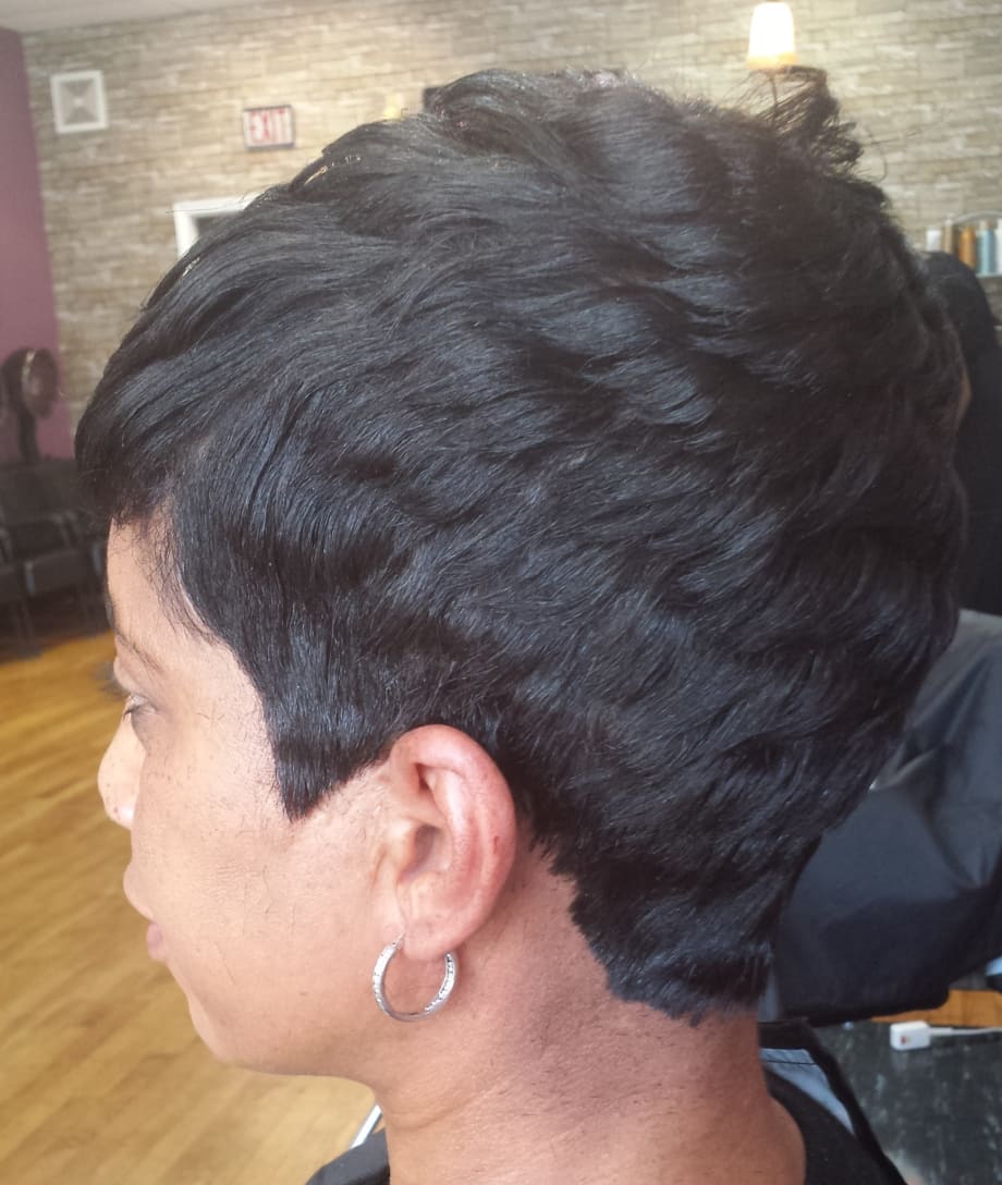Shentell Moffett's Short Styles