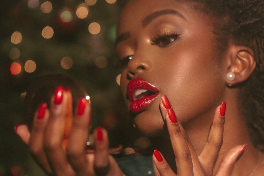 Lights Lacquer Debuts Stunning Shimmers & Creams for the Holidays