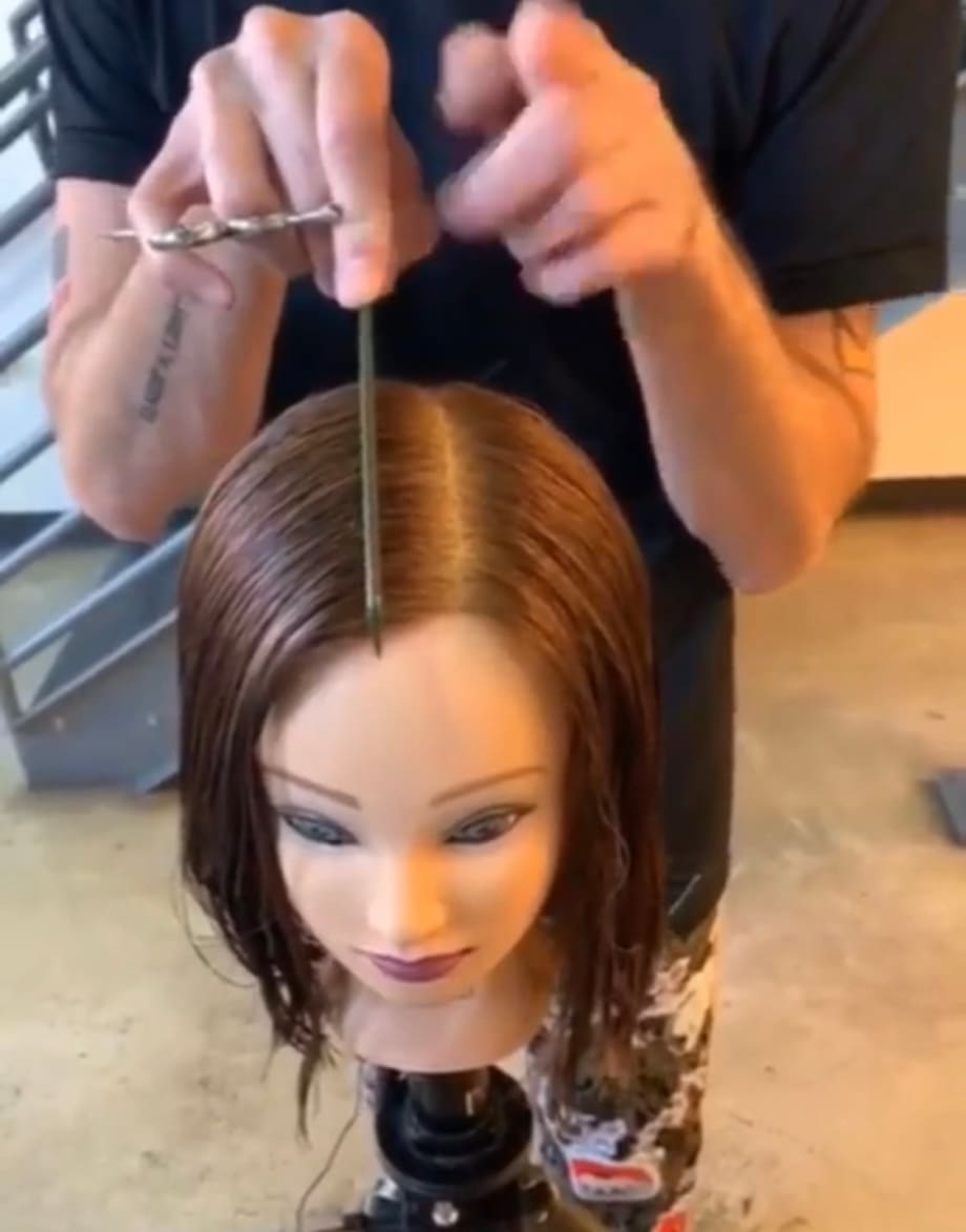 Cutting Demo: How to Balance a Side Part by DJ Muldoon