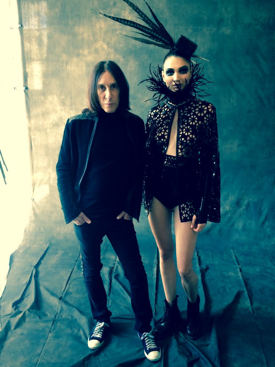 Groundbreaking "Train with the Masters" Workshop Pairs Edward Tricomi and Laara Raynier