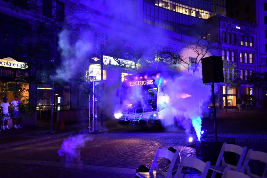 IndyGo Unveils Next-Gen Electric Hybrid Buses