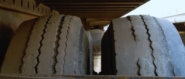 Extend Tire Life: Learn How to Tell When Your Trucks are Killing Your Tires