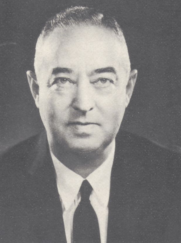 In Memoriam: Walter L. Jacobs