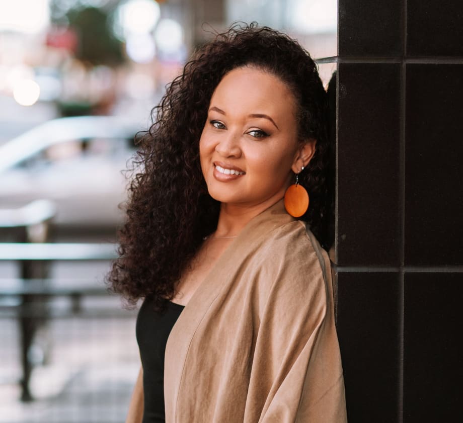 A Day in the Life of Editorial Artist Jalia Pettis