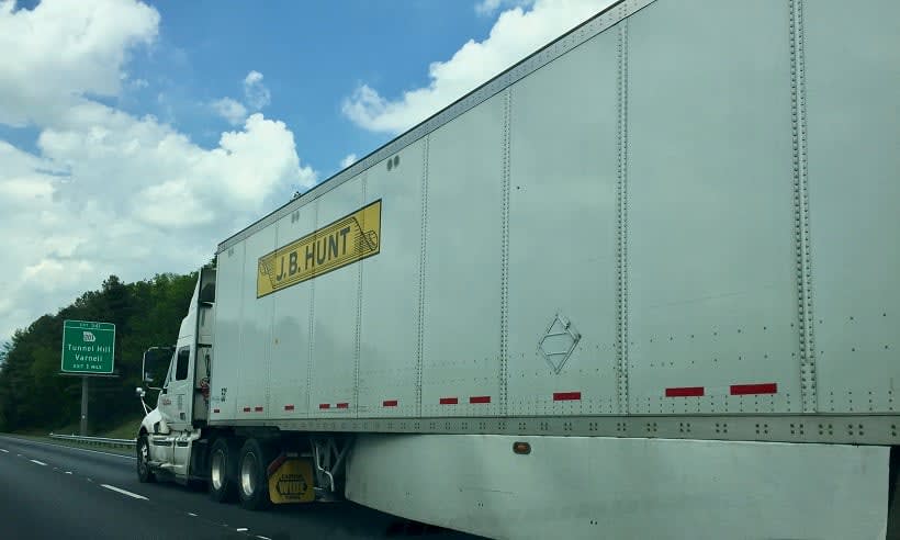 J.B. Hunt Settles Truck Driver Wage Lawsuit for $15 Million