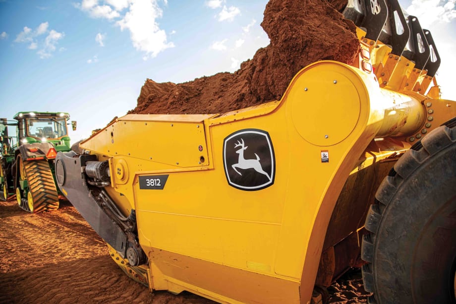 John Deere Expands Dozer Lineup with All-New 850 X-Tier and P-Tier Model Enhancements