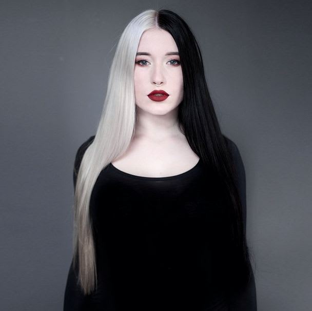 Trend Alert: Two-Toned Split Haircolor