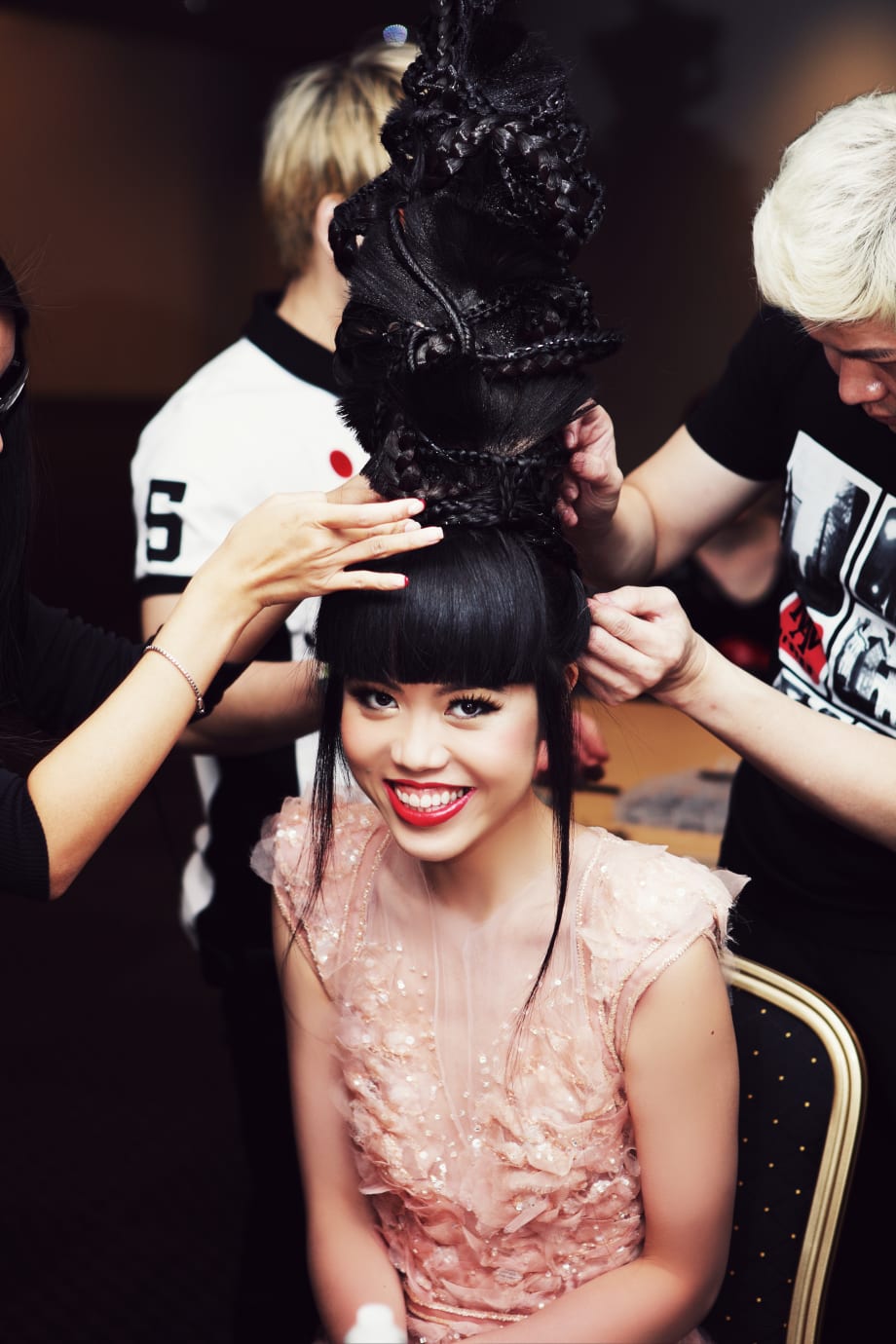 Inspiring Beauty and Fashion Offered By Jessica Minh Anh