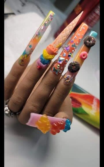 Meet Nail Artist Jessica Hood, NTNA Finalist!