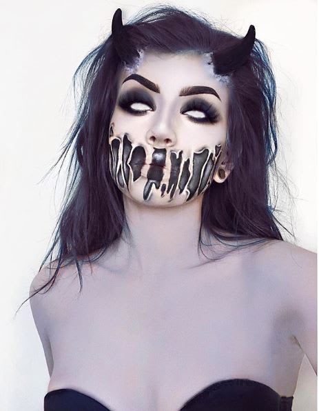 25 Halloween Makeup Looks to Scream Over