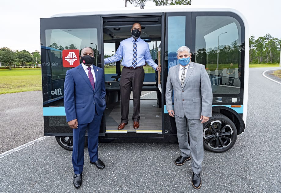 JTA Signs Automated Vehicle Partnership Agreement with Florida State College 