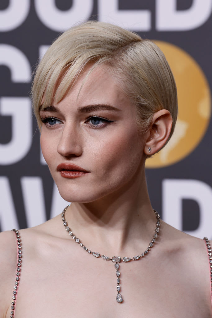 Glamorous Red Carpet Hairstyles of the 2023 Golden Globes