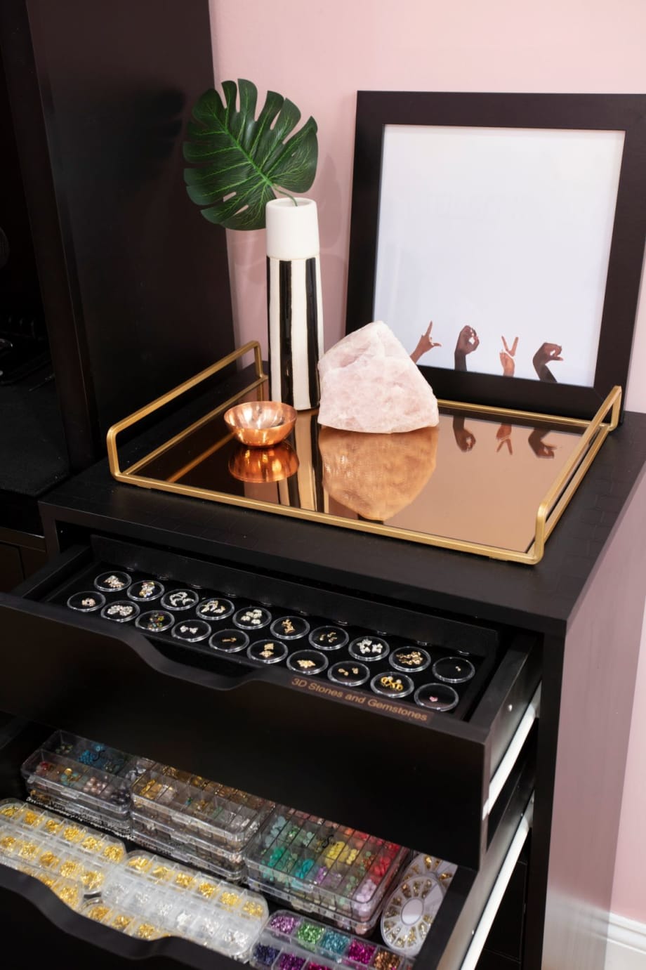 The Suite Life: Photo Tour of the Nail Artelier by Julie K