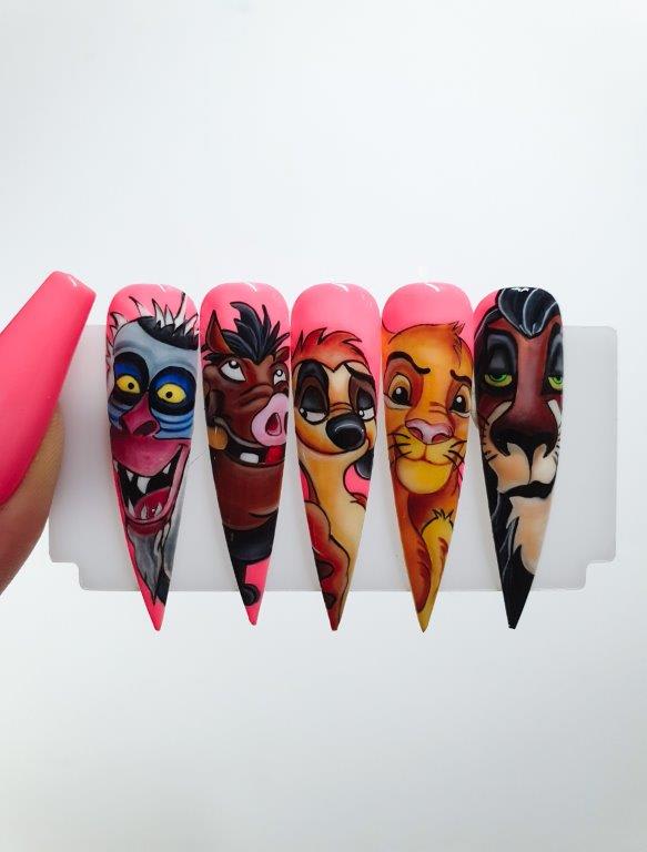Meet Nail Artist Kamila Borowiec, NTNA Finalist!