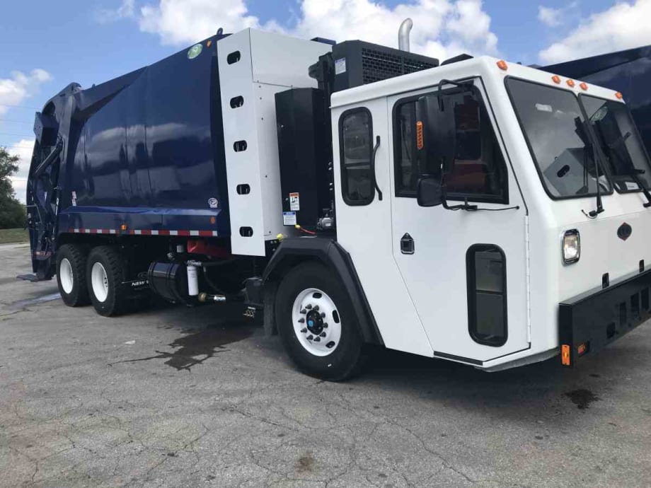 Mo. City Brings Trash Collection In House, Adds 24 Trucks