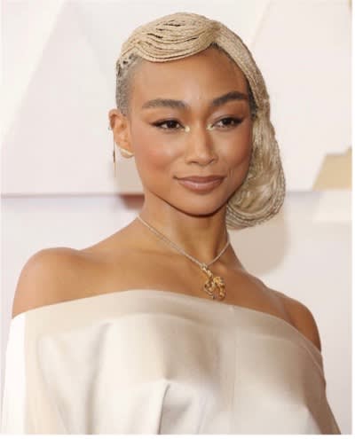 A Red Carpet Twist on Old Hollywood by Suzette Boozer