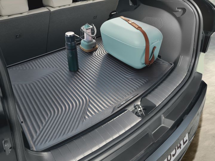 SUV Accessory Made From Recycled Ocean Plastic