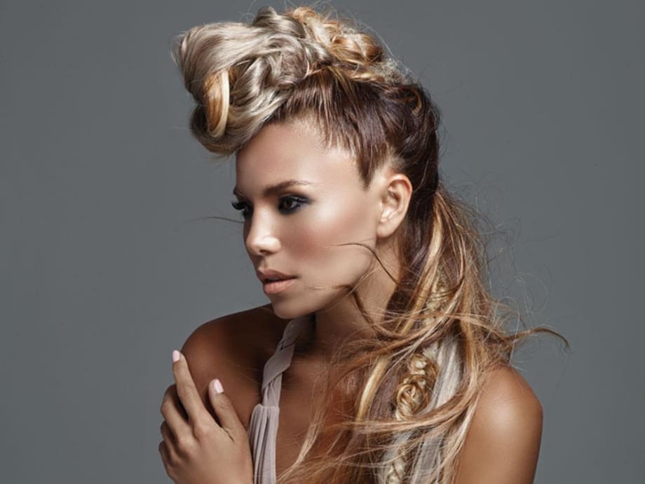 Kiyah Wright Offers Model Overview, and ON SET Styling Tips