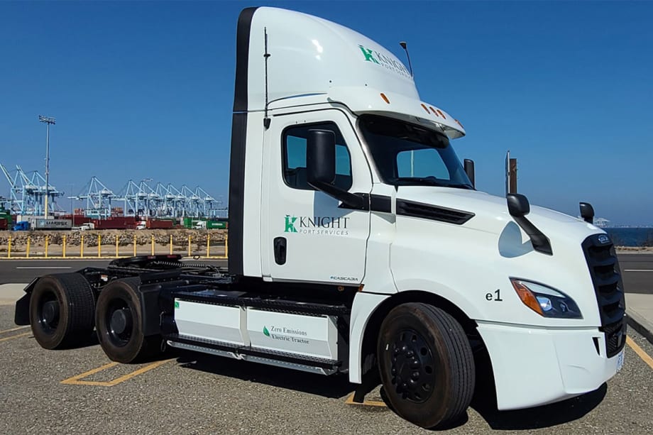 Knight-Swift Sets Green Goals, Tests Electric Truck