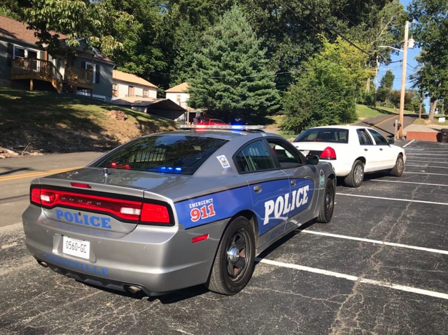 Teen Arrested for Impersonating Officer in Decommissioned Police Car