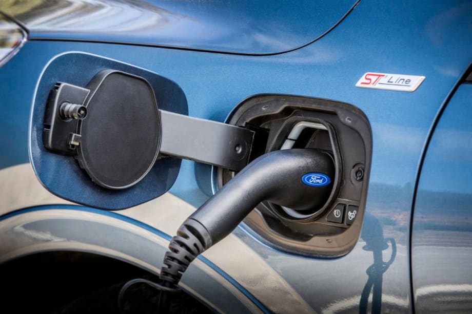 Ford Data Reveals How Often Plug-In Hybrid Owners Run on Battery Alone