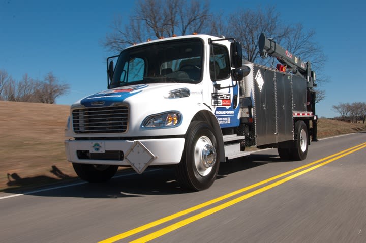 Truck and Van News: Freightliner Alt-Fuel Trucks, Diesel Ram ProMaster, F-150