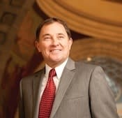 Utah Governor Signs Distracted Driving Bill