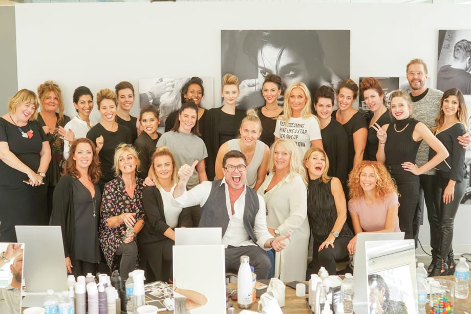 ACADEMY TOUR: The Style Lab By Living Proof
