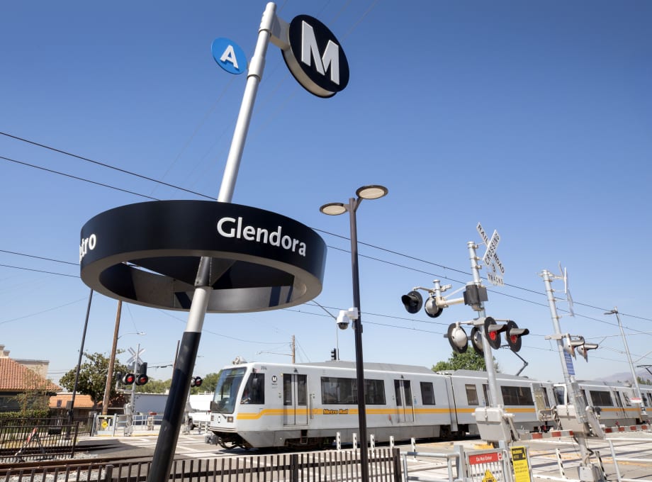LA Metro Officials Report Ridership Holding Strong